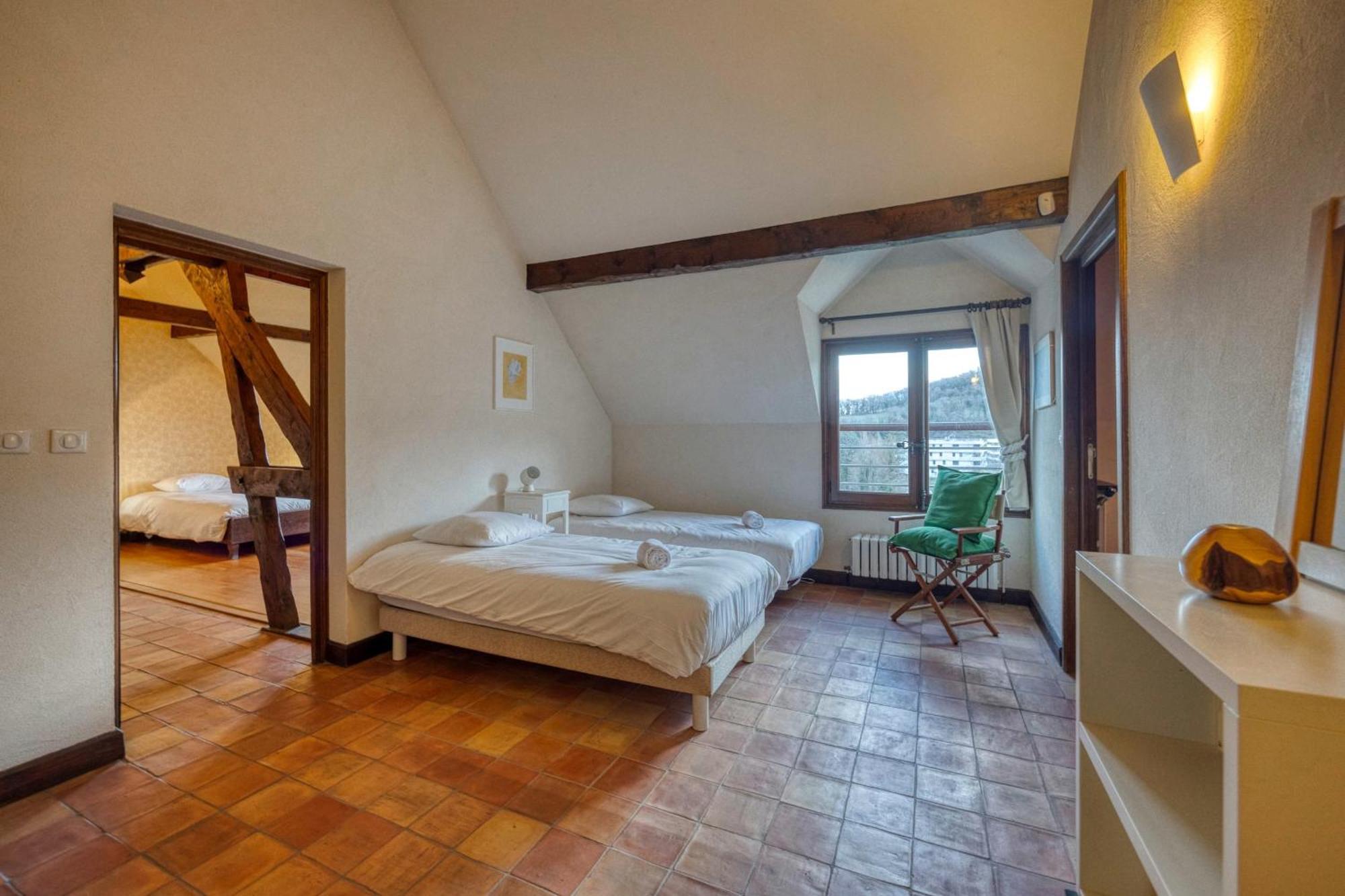 #Hp La Maison Des Lilas Large Family House Sleeps 12 Garden Seyssinet Exterior foto