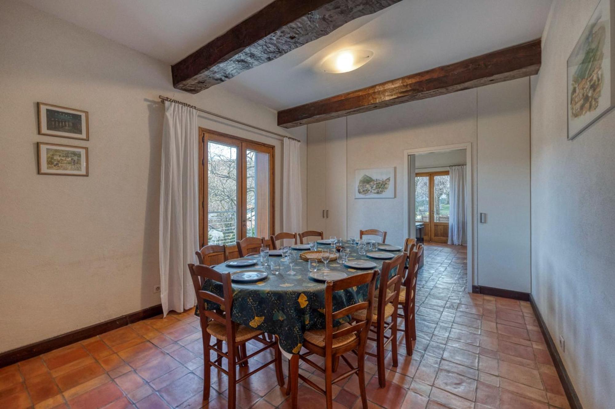 #Hp La Maison Des Lilas Large Family House Sleeps 12 Garden Seyssinet Exterior foto